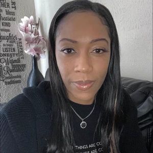 Meet your Posher, Ericia